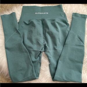 Alphalete Revival Leggings Capri Sun